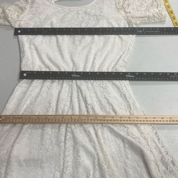 BY & BY Women’s Lace Cut-Out Dress Cream Size Large - Picture 8 of 10